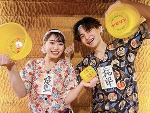 ＼店長＆スタッフの仲が最高／
学生多数だから距離が近い☆
学校のことや恋のことも（?）！
なんでも気軽に話せる関係です♪