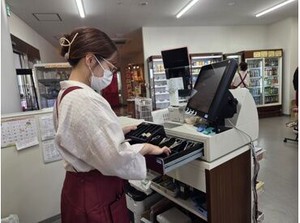 難しい作業はありませんが、イチから丁寧に指導◎
アナタのペースで慣れてくださいね♪