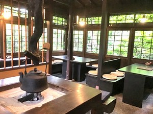 木のぬくもりを大切にしたゆったりとしたお店です♪
学生さん～フリーターさん・主婦（夫）さんまで幅広く活躍可能な環境あり◎
