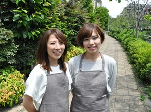 無資格・未経験OK★
未経験からはじめたスタッフ多数！
訪問先で困ったときはTEL確認できるので安心◎