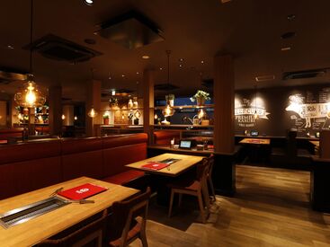"日本一お客様を笑顔にする"焼肉店!
お肉はもちろん、ジェラートとデザートにもこだわりを詰めた、今までにないPREMIUMなお店♪