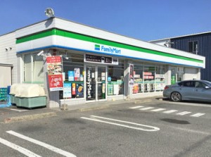 主婦さん、フリーターさん活躍中！
子育てやWワークの両立も問題なし◎
車通勤OK＆無料駐車場あり＊