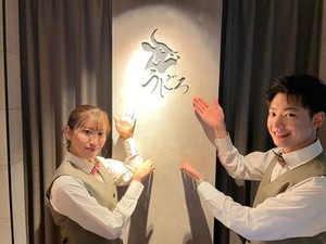 人気の焼肉屋だから、お客様から直接"ありがとう"の言葉をいただく事も…
デート、記念日、お仕事利用様々で落ち着いた雰囲気♪