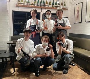 スタッフみんなとっても仲良しです*゜
→定着率高め！
週１～大募集♪
学校帰りや副業とも相性バッチリ!