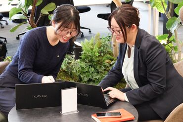 アルバイトでも産休取得OK
社員の確認やフォローがある環境◎
もちろん業務には社員が間に入って責任を持つので未経験でも安心♪