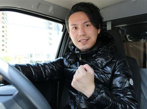 ★服装・髪型・髪色自由
★ピアス・ネイル・ヒゲOK
もちろんスッピンもOK♪
普段通りの姿で働けます！
(画像はイメージ)