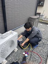 はじめてでも慣れるまで安心♪
最初は先輩スタッフと同行するので、
分からなくて困った時もスグに質問できます◎