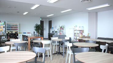 履歴書不要で応募もカンタン★
来社の際にカンタンな
エントリーシートを記入するだけ◎
勤務開始日についてもご相談ください♪