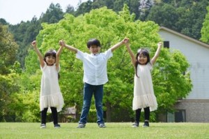 ＜子ども達と楽しく過ごそう！＞
一緒に遊んだり、運動したり♪
楽しいイベントの運営企画にも携われる★