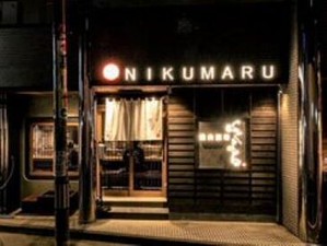 天神南駅から徒歩3分♪
天神と博多の間位です♪