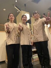ホール・調理ともに未経験の方も大歓迎です◎
お仕事は1つ1つ丁寧にお教えするので、安心してください♪