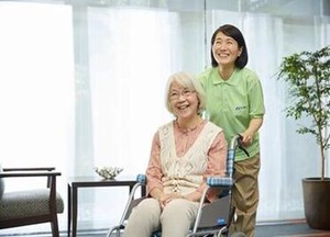 20代～50代の方が活躍中！
"まずは話を聞きたい"だけでもOK！