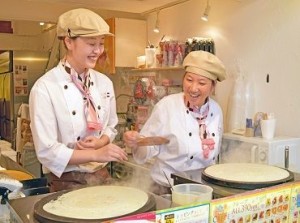 クレープの作り方は丁寧にお教えします♪
まかないで自分の好きなクレープを作って食べることもできますよ☆