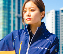 女性ドライバーもたくさんいるんですっ
不安がなくなるまで何度でも研修を受けられるので安心して働ける！