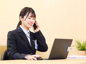 電話応対やメール対応時に困った時は、すぐに社員がサポートする体制を整えています！