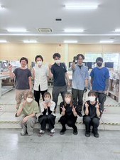 スポーツ用品/釣り用具の
仕分けなどシンプル作業！
経験も特別なスキルも必要ありません♪
1年中快適な屋内でのお仕事◎