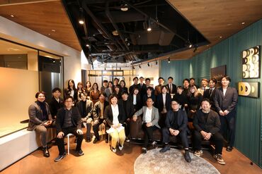 服装をはじめ、オシャレは完全に自由◎
普段通りの姿でリラックスしながら勤務してください♪