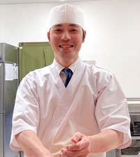 ≪短時間勤務OK≫
スキマ時間にWワークも◎
10代～60代まで幅広いスタッフが活躍した居ます♪