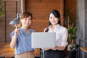 ﾟ*｡☆ NEWスタッフ募集 ☆。*ﾟ
20代～40代STAFF活躍中！
人気のチャット＆メール対応STAFF募集♪オフィスカジュアルな私服◎