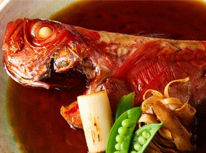 まずはお店の雰囲気を知るところからスタートしましょう！
オシャレも我慢せず働けます★