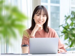 【オフィスワーク未経験OK】
▽複数名募集で同期もたくさん！綺麗なオフィスで働こう＊