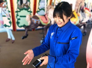 夏休み期間中は時給1200円にUP♪
短期からはじめて、気に入ったら長期に切り替えるのも大歓迎！