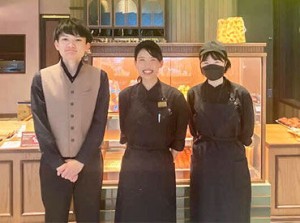 新しくてキレイな店舗☆
気持ちよく働ける環境です！
バックヤードでのお仕事なので、
「接客は苦手…」という方にもおススメ◎