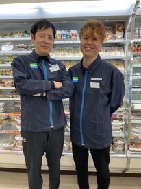 シフトの融通がきくかどうかはバイト選びで大事なポイント！
当店はシフト完成後の相談もOK！
プライベートとの両立も◎