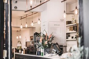 ﾟ*｡☆ NEWスタッフ募集 ☆。*ﾟ
おしゃれインテリア・家具SHOP。
経験活かせる♪