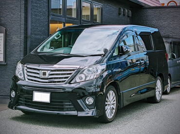 「運転手の人手が足りなくて」
そんなお客様先に行き、お仕事！
色々な現場で飽きずに働けますよ♪