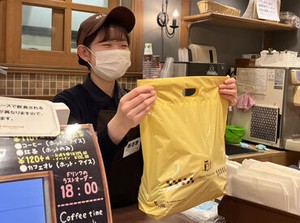 大人気のパンたちを、
お得に購入することも可能◎
食費節約しながら働こう！