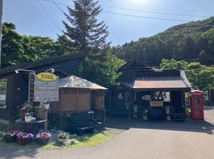 ＼夏の短期バイトはココ／
働きながら思い出作りしませんか？
バイト先で友達もできちゃうかも♪
みんなで楽しく働きましょう！