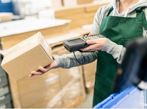 "履歴書不要"で即応募♪面接時に簡単なエントリーシートを記入するだけでOKです★