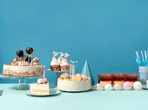 ﾟ*｡☆ NEWスタッフ募集 ☆。*ﾟ
神戸の有名洋菓子SHOP
未経験でも安心の職場
20～50代幅広く活躍中♪