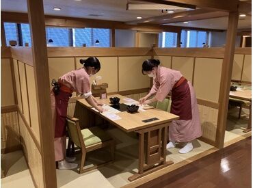 おもてなしの心があればどなたでも大丈夫◎
未経験さん、ブランクさんも大歓迎！！
丁寧にイチからお教えしますね♪