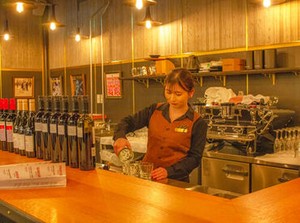 Wワーカーさんや扶養内希望の方など、勤務できる日が少ない方も大歓迎です！
接客やアルバイト未経験の方も歓迎♪