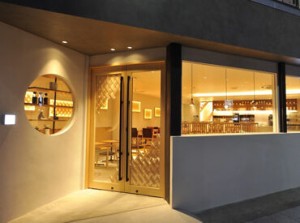 ＼Caféの店舗作りができる／
お客様の笑顔が増えるように、
メニューだけでなく接客なども
スタッフ皆で考えていきましょう♪