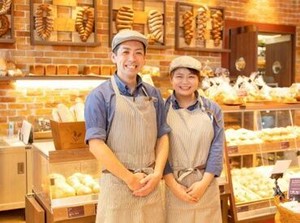 ◆未経験の方も大歓迎!!◆
安心・丁寧な研修サポートでバイトデビューにも◎
全店舗で利用可能なスタッフ特典・割引あり★