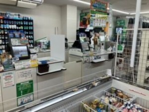 大手工場内にあるコンビニなので安心◎
ファミマ経験者大歓迎です！