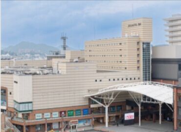 【ドーミーインＰＲＥＭＩＵＭ長崎駅前】
駅チカで通いやすさ◎
短時間勤務でスキマ時間を有効に！