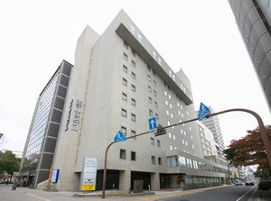 社員・スタッフともに良い関係を築いて
お客様へ親しまれる場所・サービスを提供しましょう◎