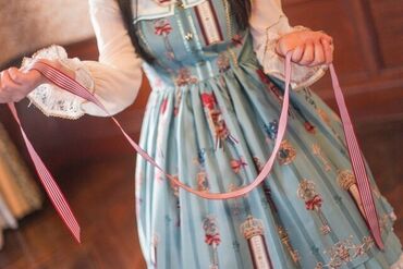 ﾟ*｡☆ NEWスタッフ募集 ☆。*ﾟ
髪色・ネイル自由♪
20～30代女性staff活躍
制服貸与あり
未経験相談OK◎