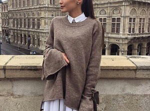 ﾟ*｡☆ NEWスタッフ募集 ☆。*ﾟ
おしゃれさんに人気のセレクトアパレル
人数も多く、先輩のフォロー有♪
髪色ネイル自由☆